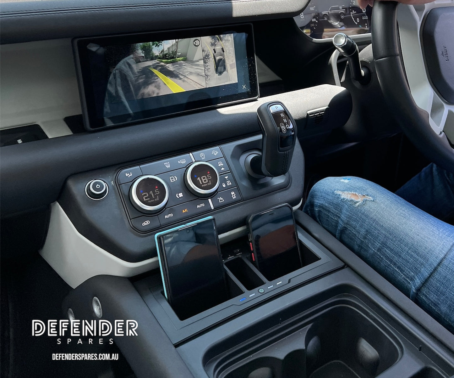 Defender Centre Console Wireless Charging Dock